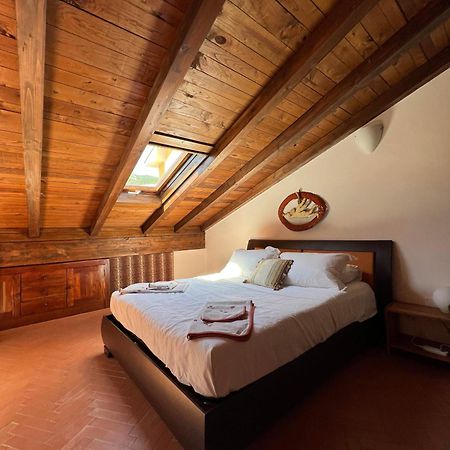 Casa Boru - A Beautiful Fully Restored Spacious House With Fantastic Views Calice al Cornoviglio Exterior photo